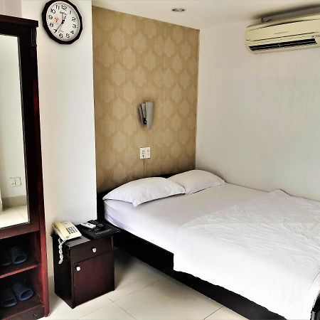 Quoc Te 2 Hotel Nha Trang Exteriör bild