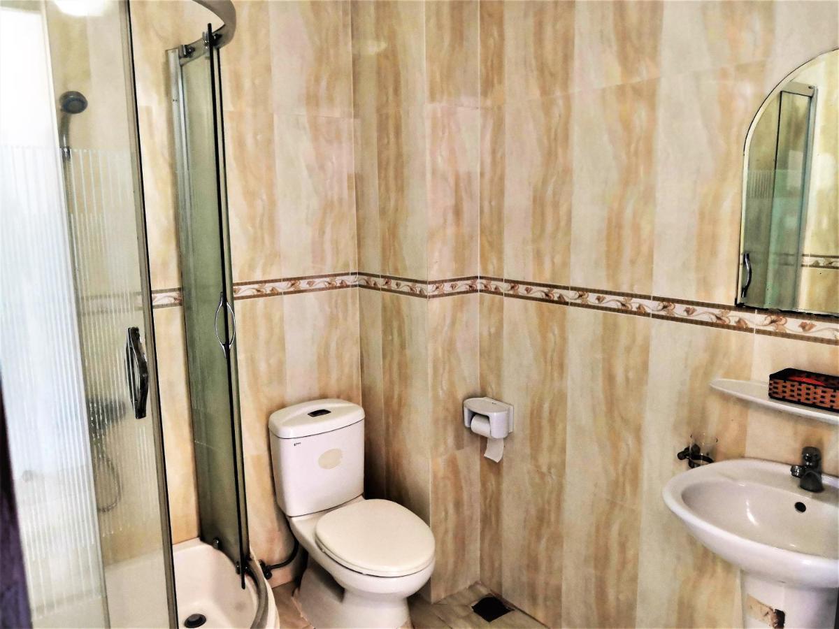 Quoc Te 2 Hotel Nha Trang Exteriör bild